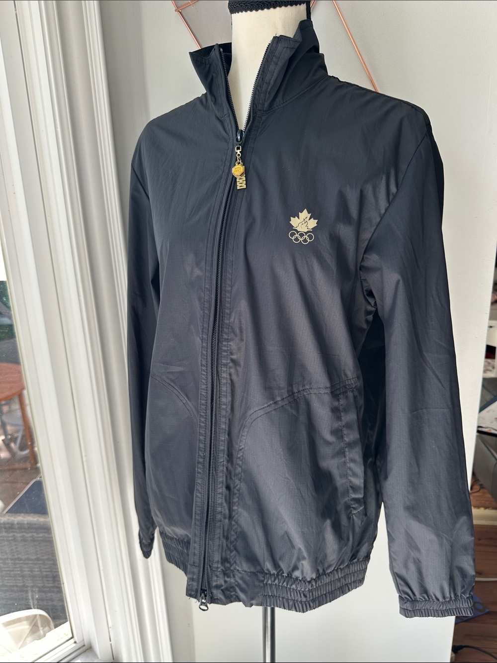 VINTAGE HBC OLYMPICS Hudson’s Bay Beijing 2008 Black Windbreaker Jacket Medium